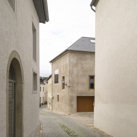 LC 2001 Haeren web 3
