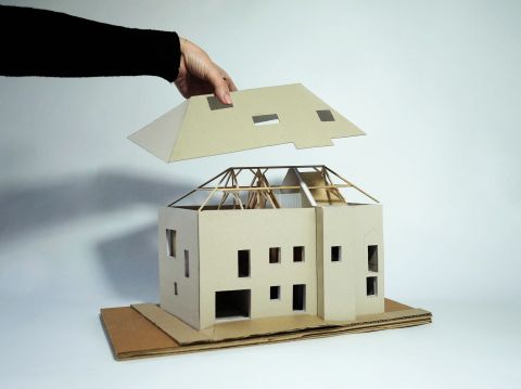 H(a)erHouse model roof