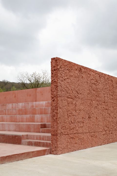 JoyPark 03 detailwallstairs