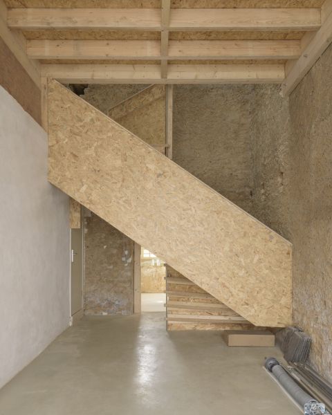 HagenHABITAT 2001 LudmillaCERVENY 24