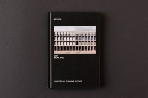 2001 medik kayl photo essay by maxime delvaux