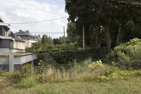 2001 57